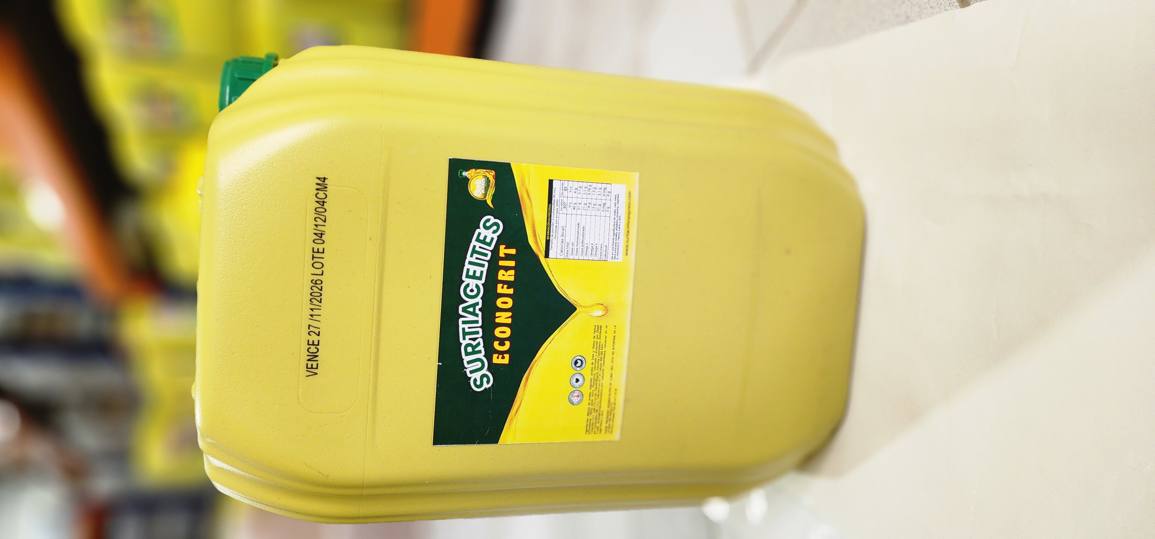 Chef recomendando Surtiaceites Econofrit